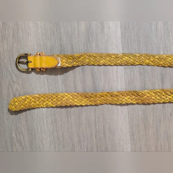 Vintage Braided Yellow Leather Belt - Preloved - Picture 7 of 7